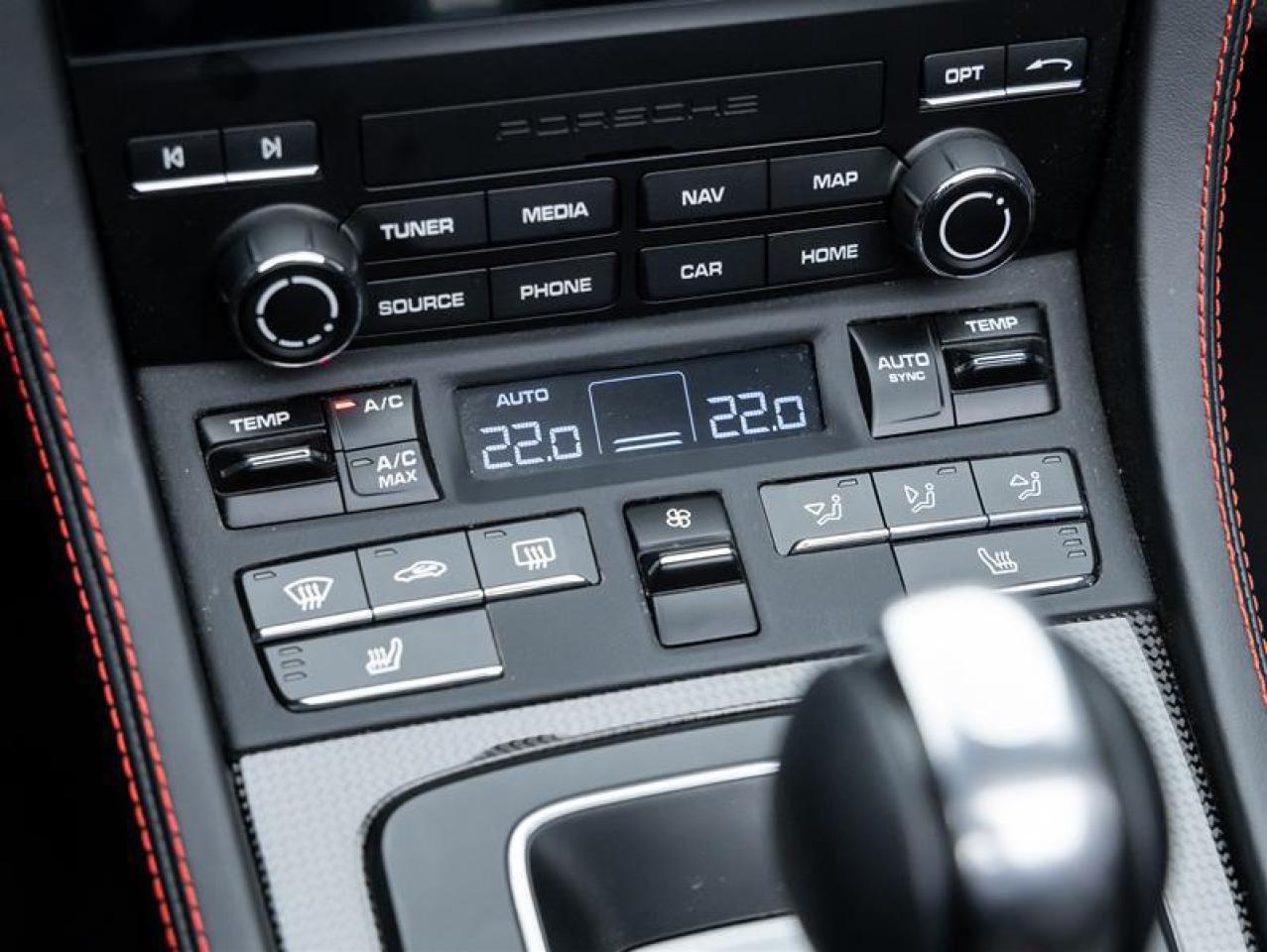 2025 Porsche 718 Boxster  Photo