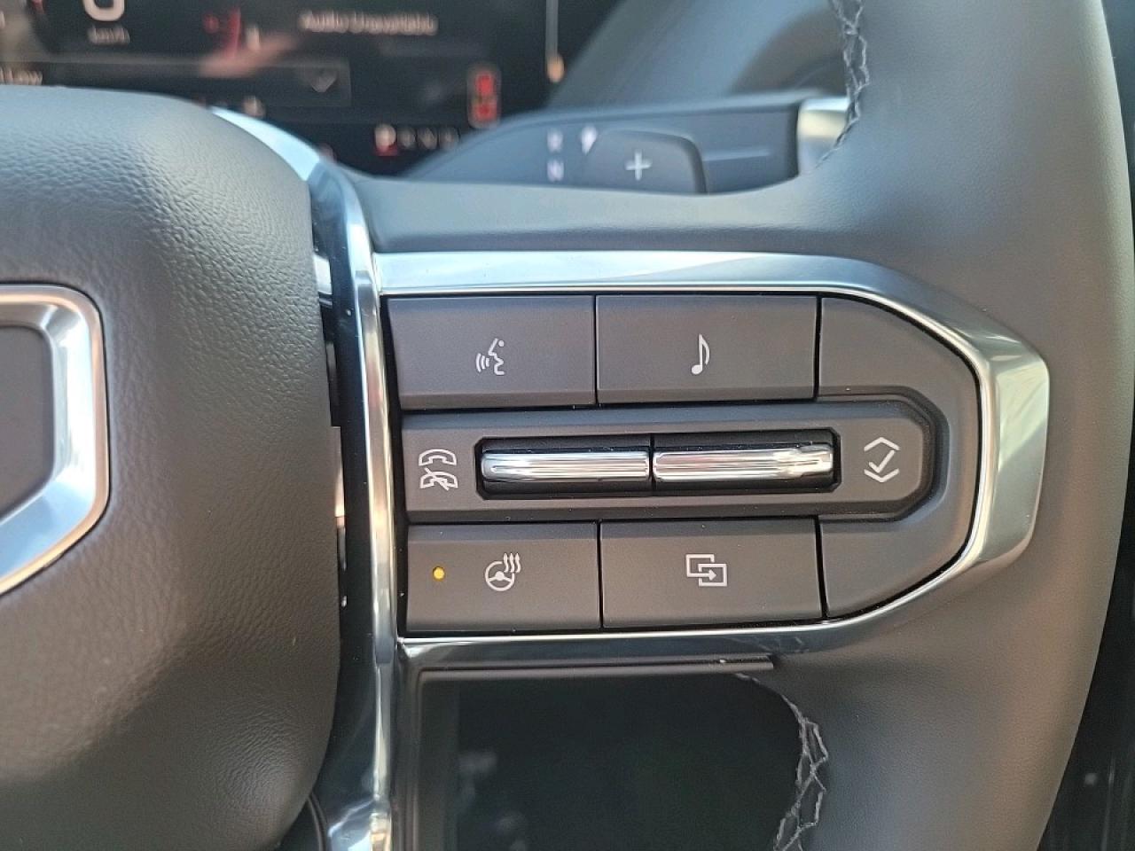 2026 GMC Yukon XL Denali 4dr 4x4 Photo