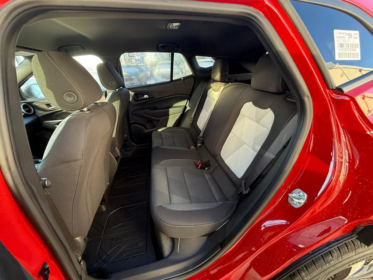 2026 Chevrolet Trax 1RS 4dr Front-Wheel Drive Photo