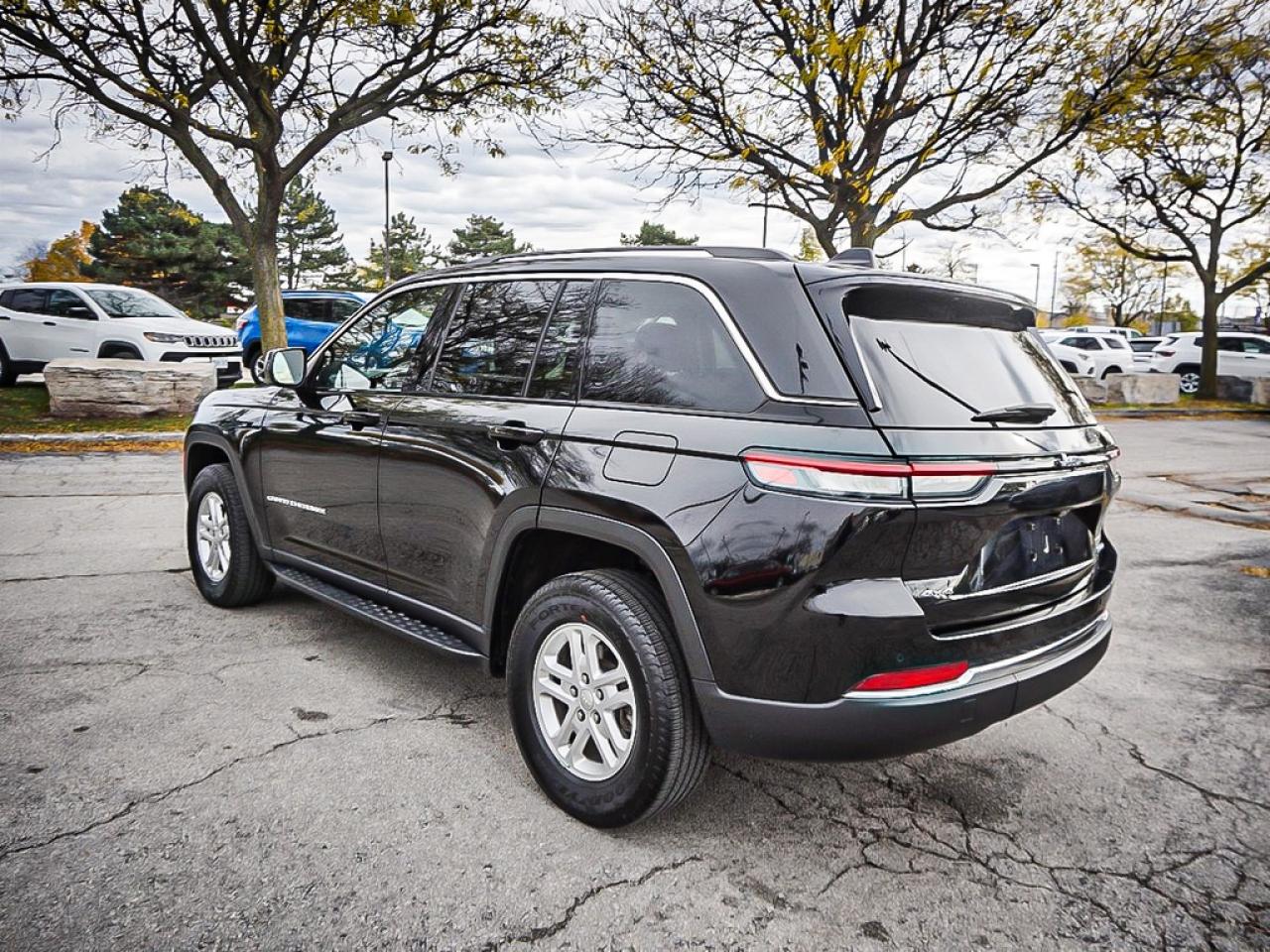 2023 Jeep Grand Cherokee  Photo