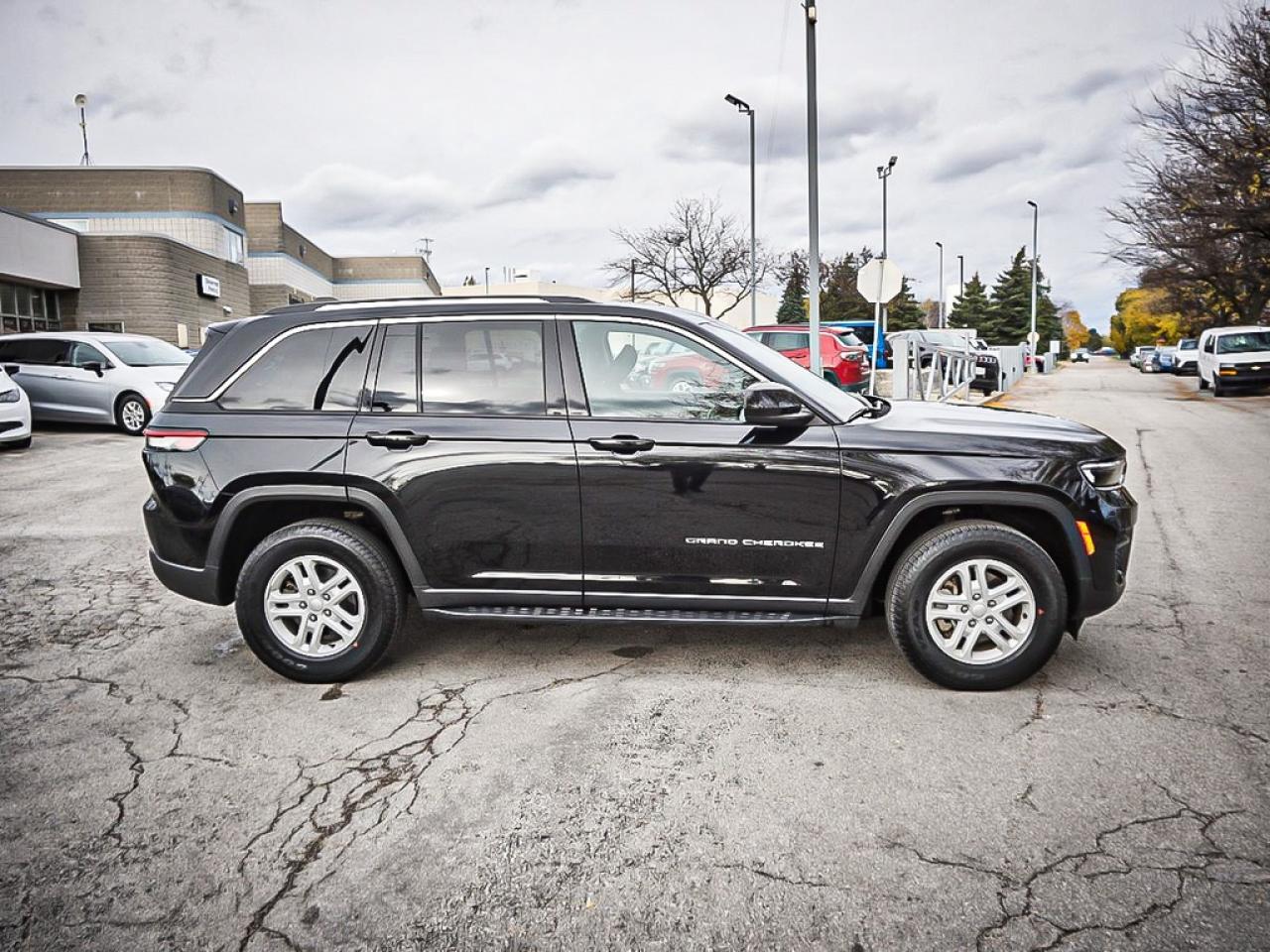 2023 Jeep Grand Cherokee  Photo