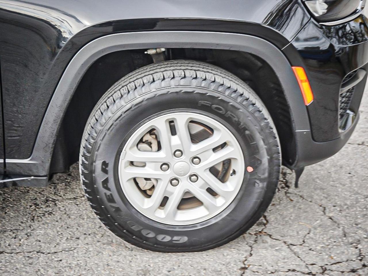 2023 Jeep Grand Cherokee  Photo