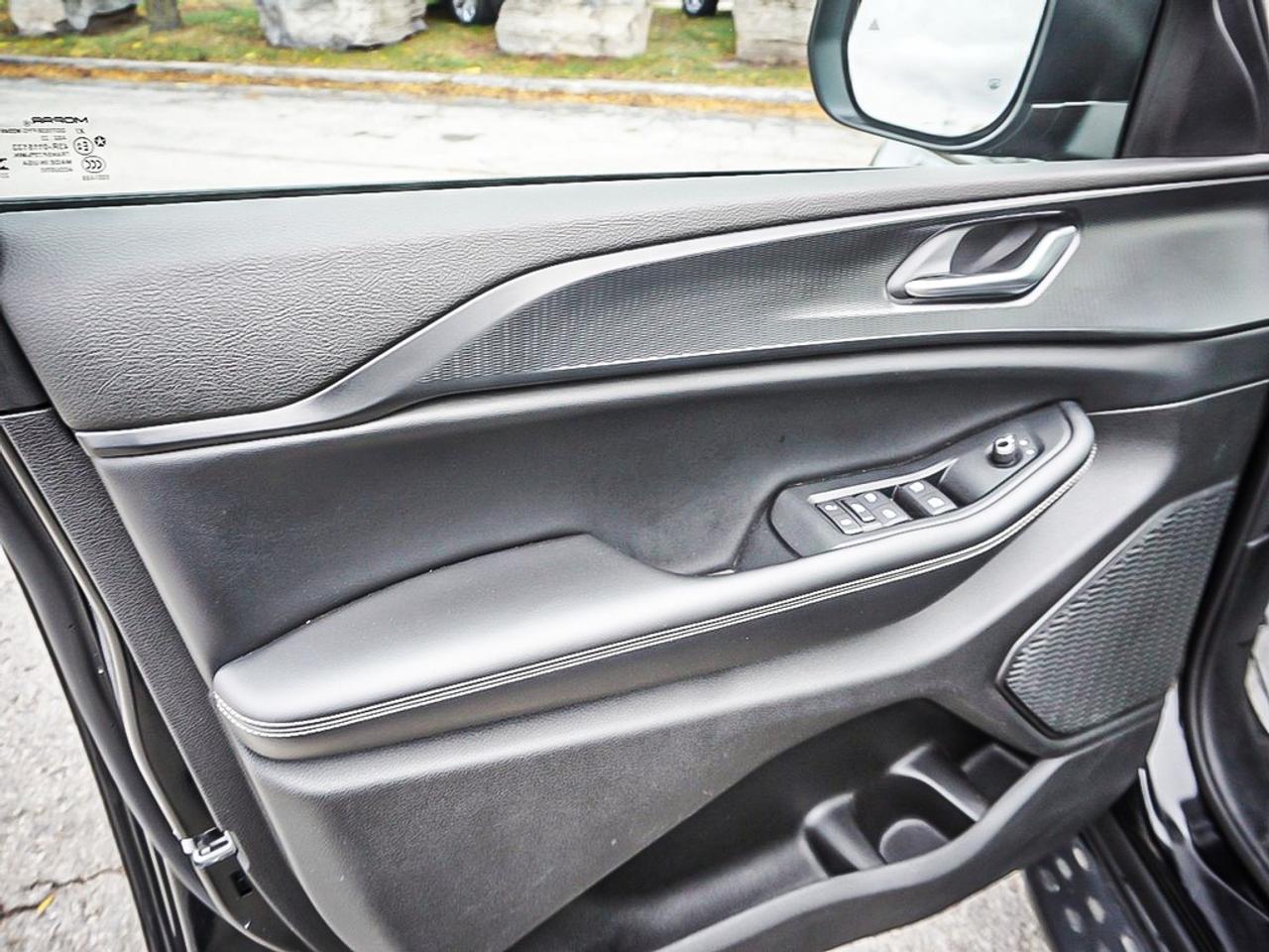 2023 Jeep Grand Cherokee  Photo