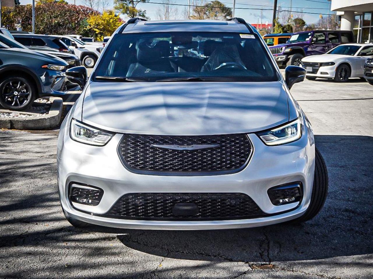 2026 Chrysler Pacifica  Photo