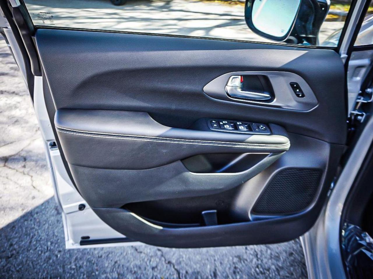 2026 Chrysler Pacifica  Photo