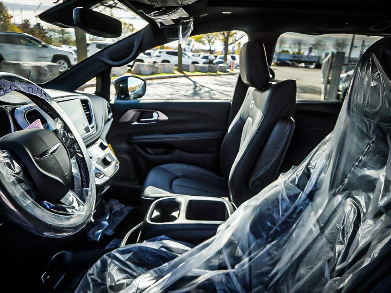 2026 Chrysler Pacifica  Photo