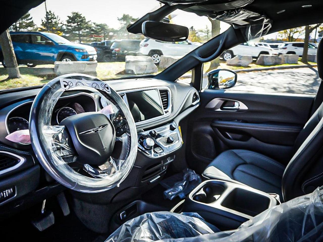 2026 Chrysler Pacifica  Photo