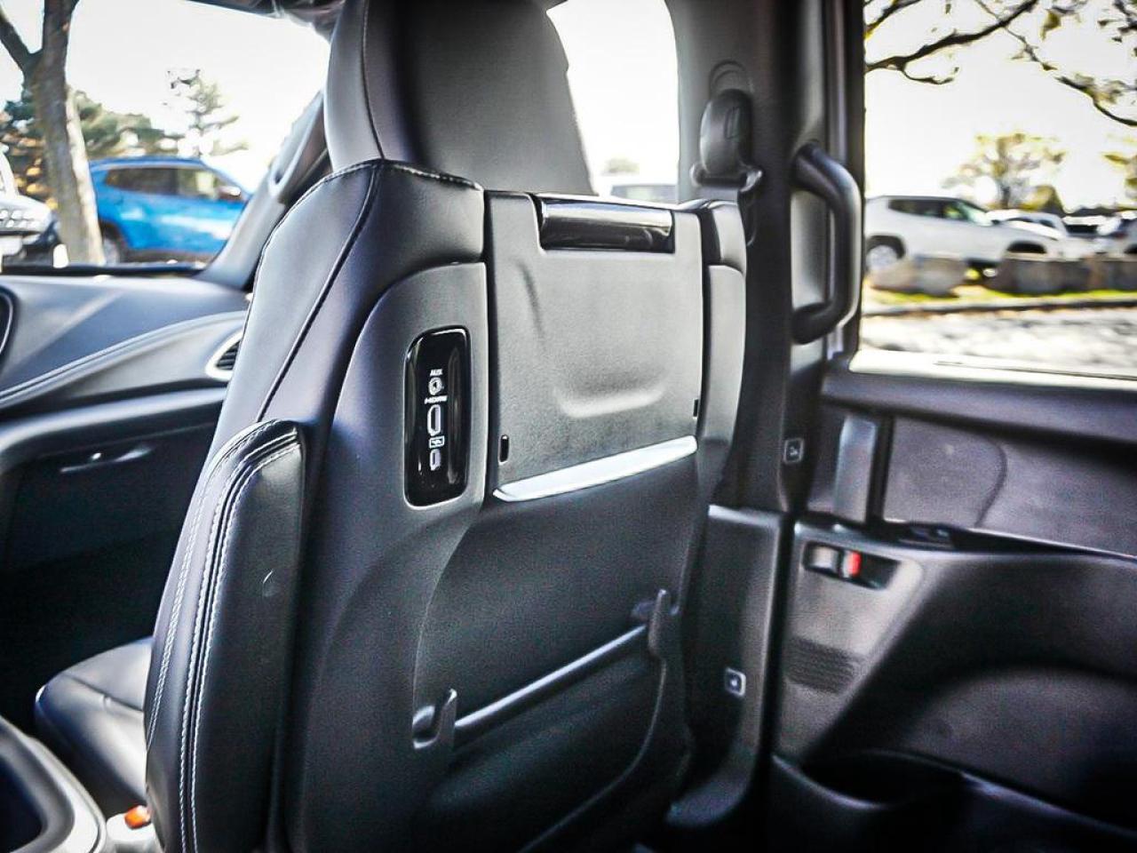 2026 Chrysler Pacifica  Photo