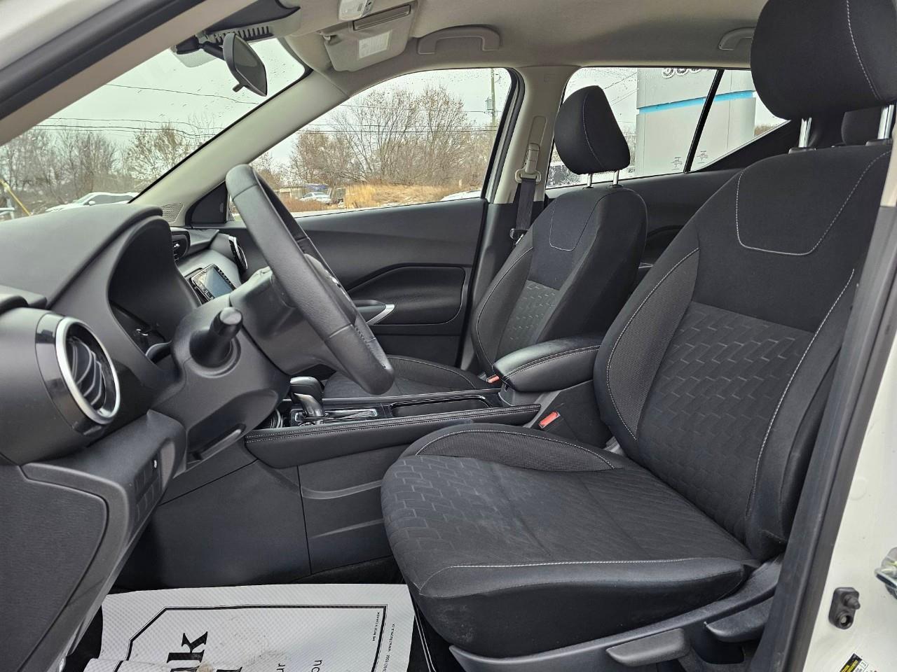 2024 Nissan Kicks SV 4dr Front-Wheel Drive Photo