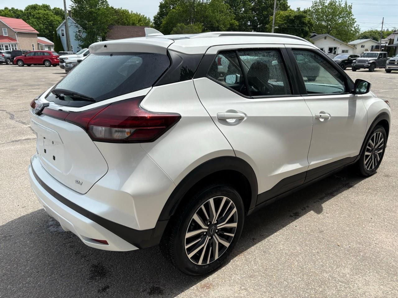 2024 Nissan Kicks SV 4dr Front-Wheel Drive Photo