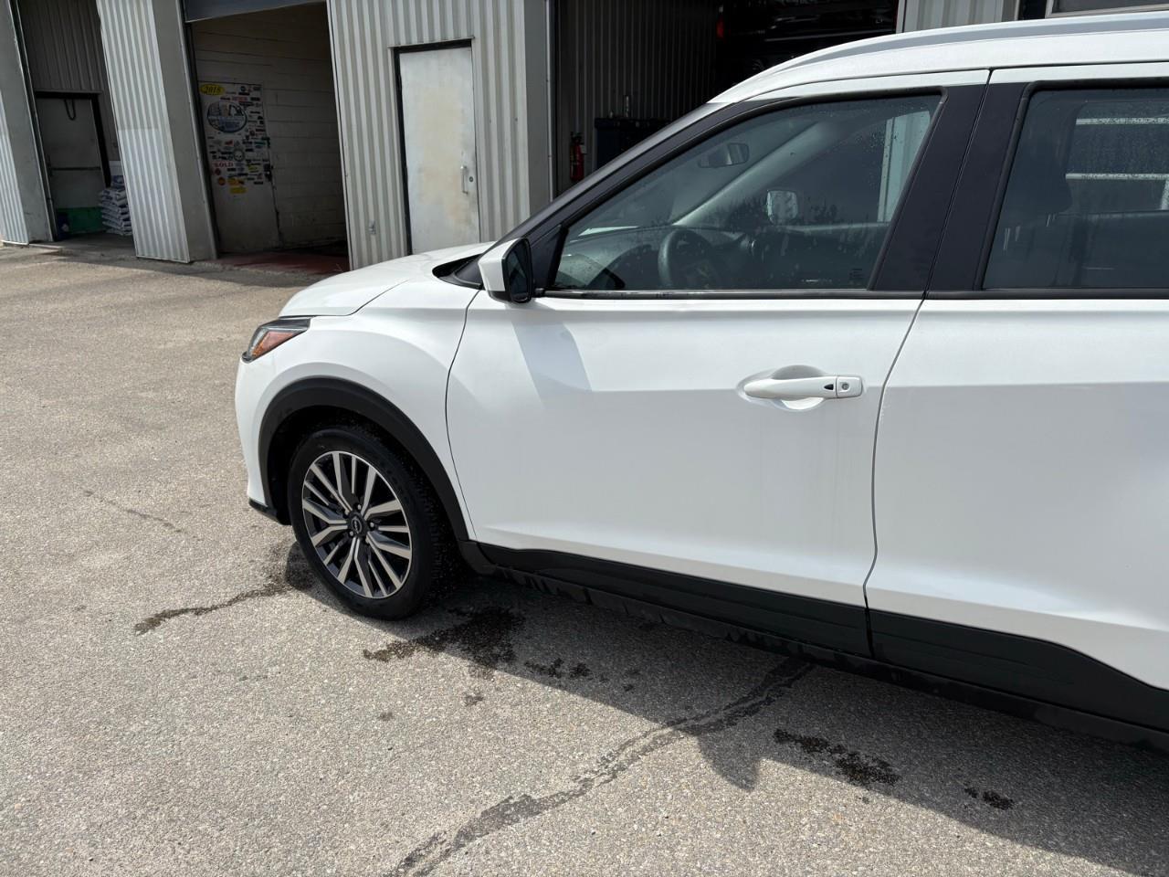 2024 Nissan Kicks SV 4dr Front-Wheel Drive Photo