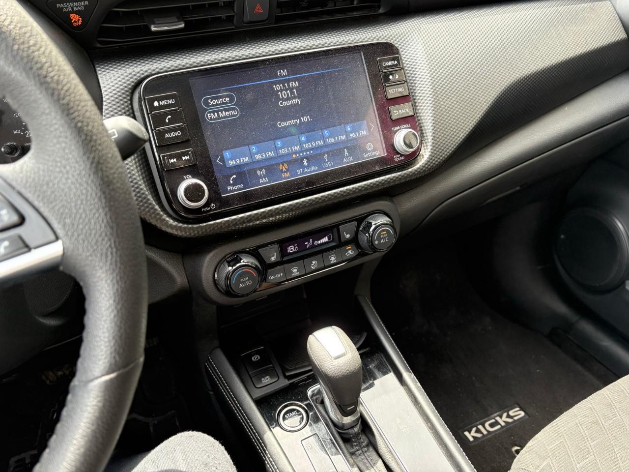 2024 Nissan Kicks SV 4dr Front-Wheel Drive Photo