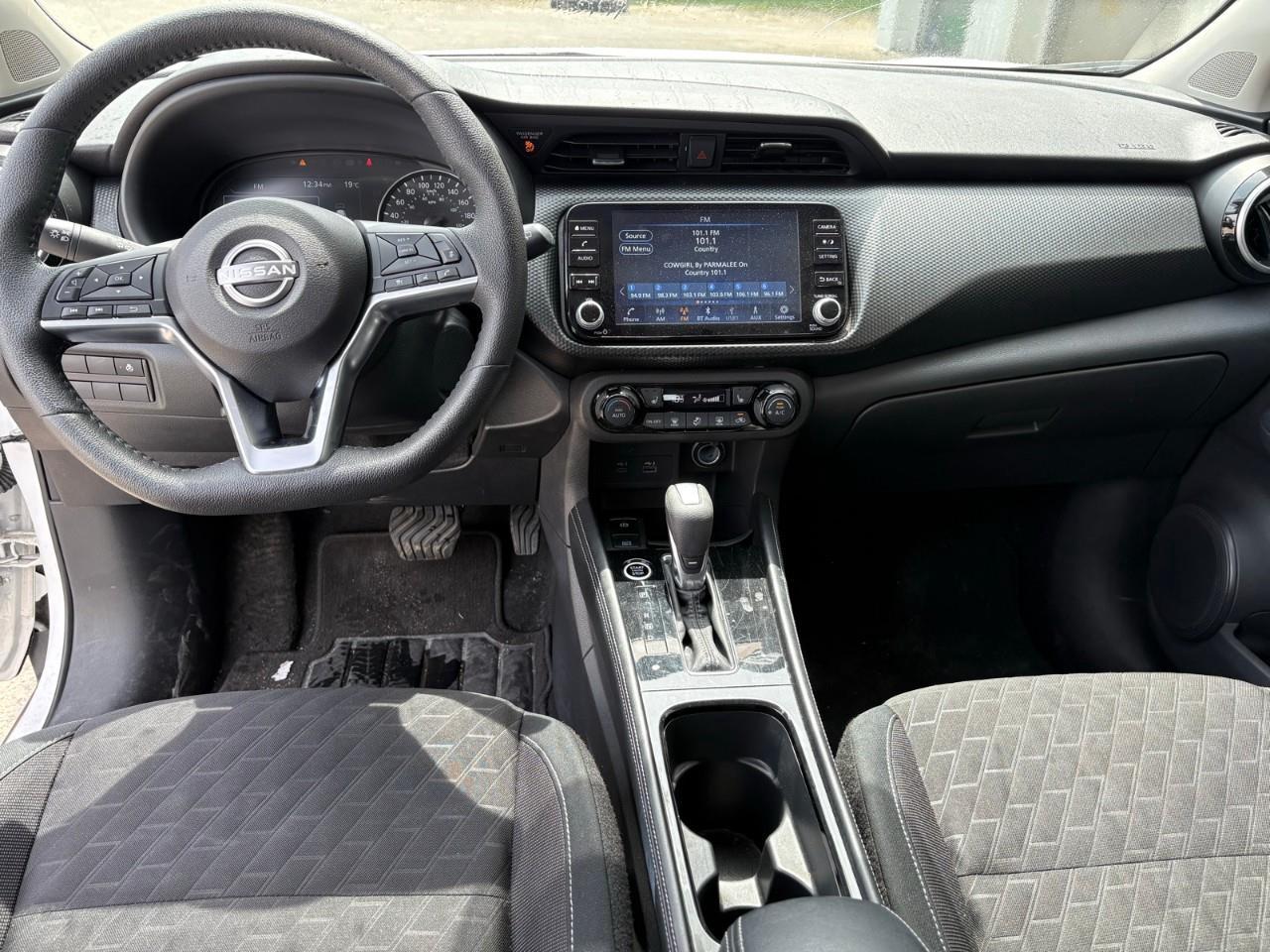 2024 Nissan Kicks SV 4dr Front-Wheel Drive Photo