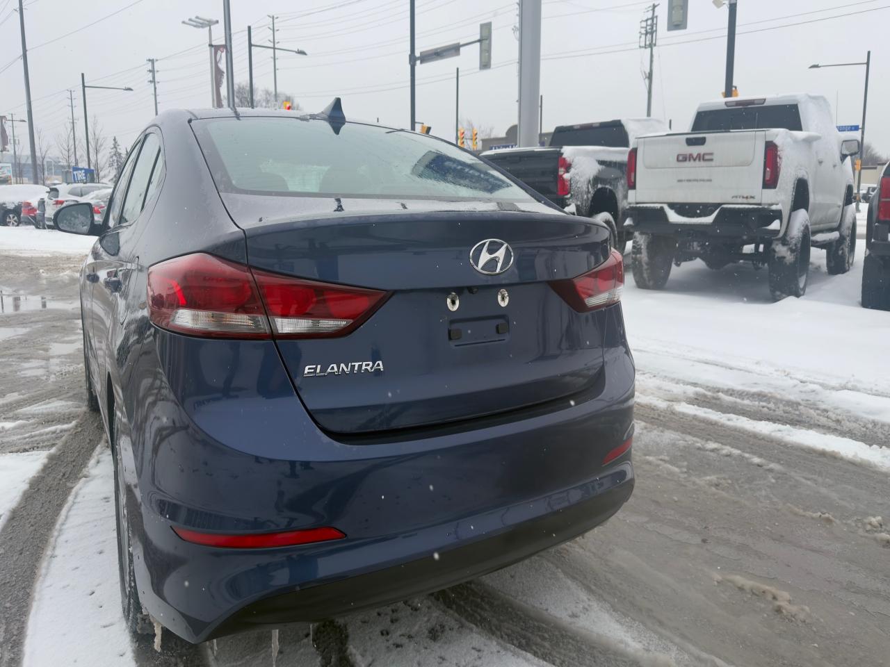 2017 Hyundai Elantra GLS (A6) 4dr Sedan Photo