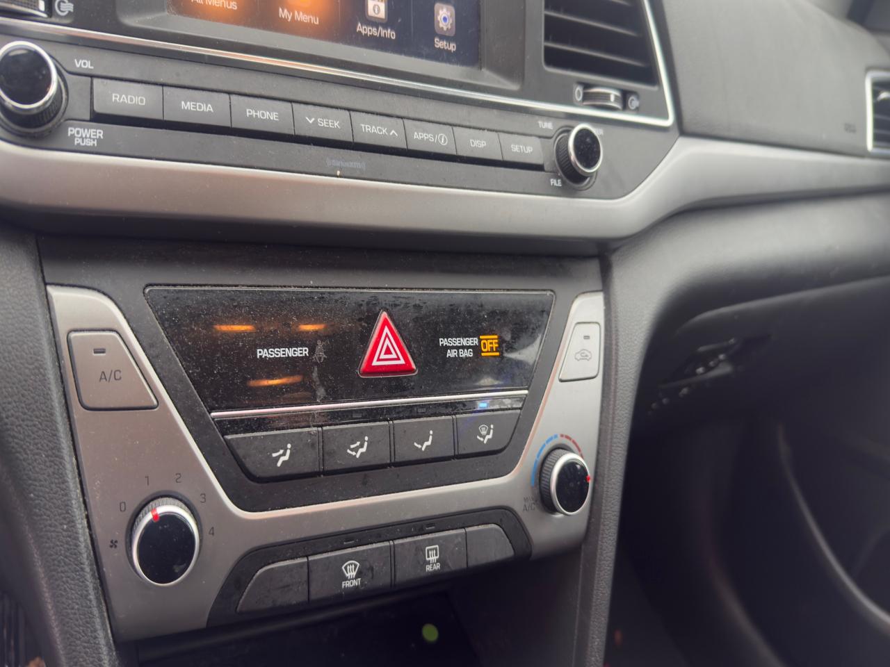 2017 Hyundai Elantra GLS (A6) 4dr Sedan Photo