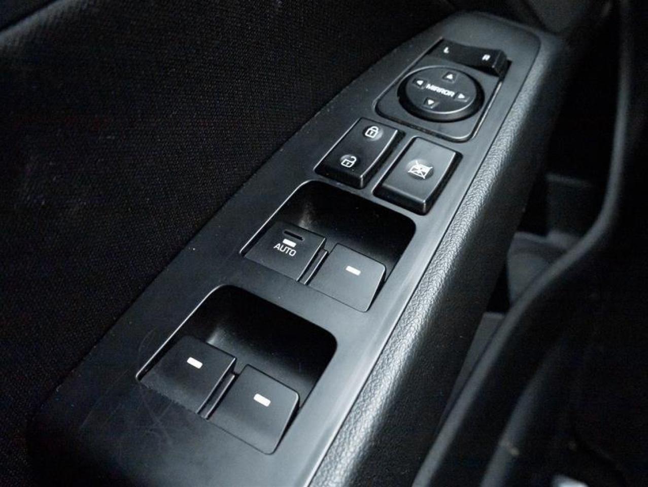 2020 Hyundai Elantra PREFERRED 4DR SEDAN Photo