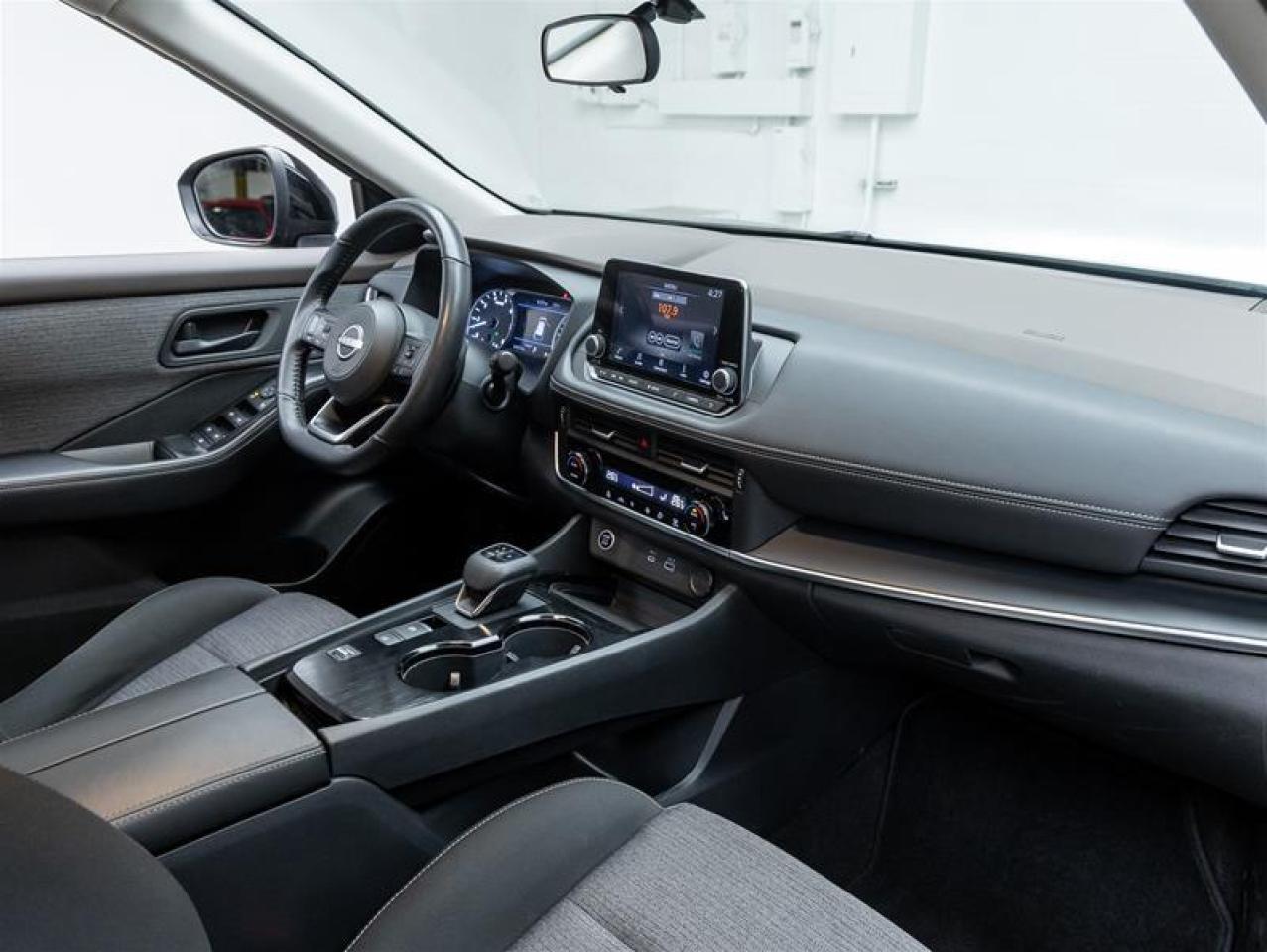 2022 Nissan Rogue  Photo