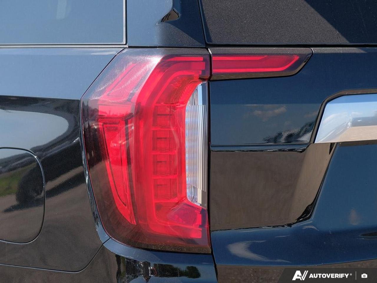 2021 GMC Yukon 4WD 4dr Denali Photo