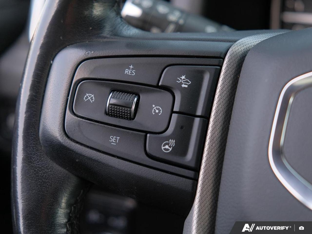 2021 GMC Yukon 4WD 4dr Denali Photo