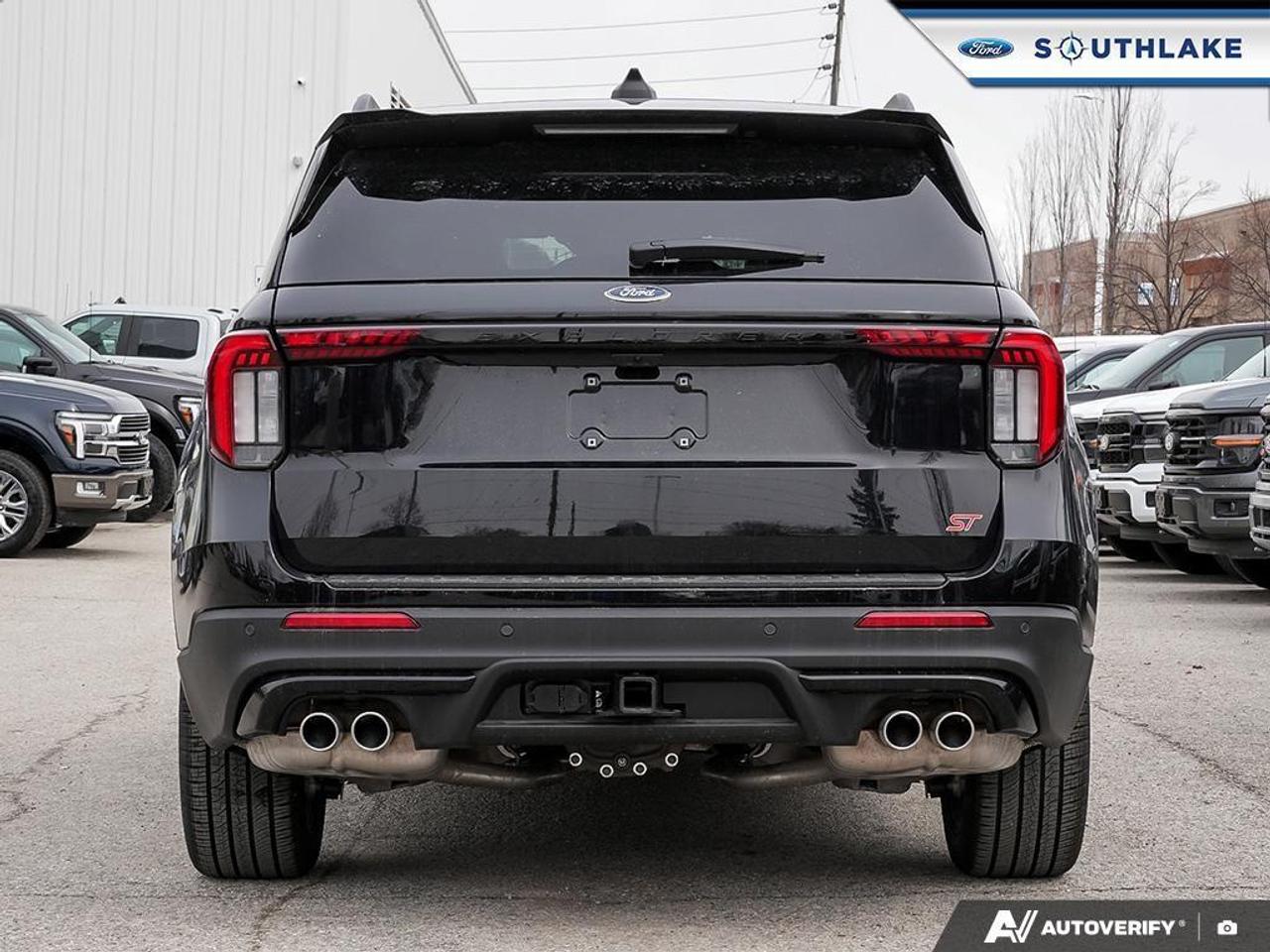 2026 Ford Explorer ST 4dr 4x4 Photo4