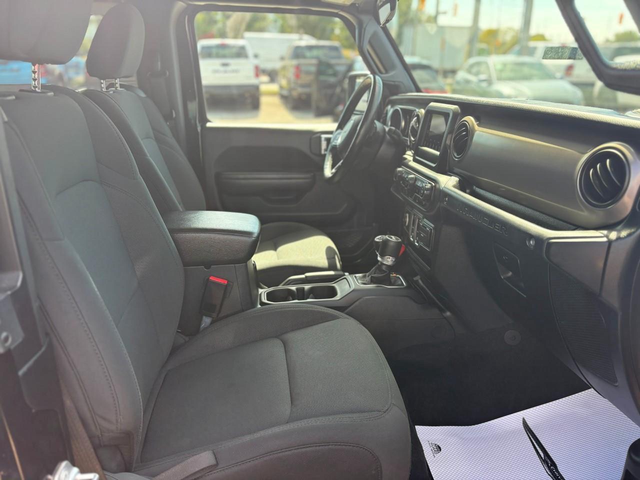 2021 Jeep Wrangler Sport 2dr 4x4 Photo