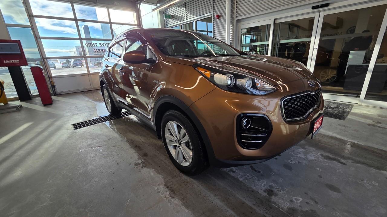 2017 Kia Sportage LX 4dr All-wheel Drive Photo2