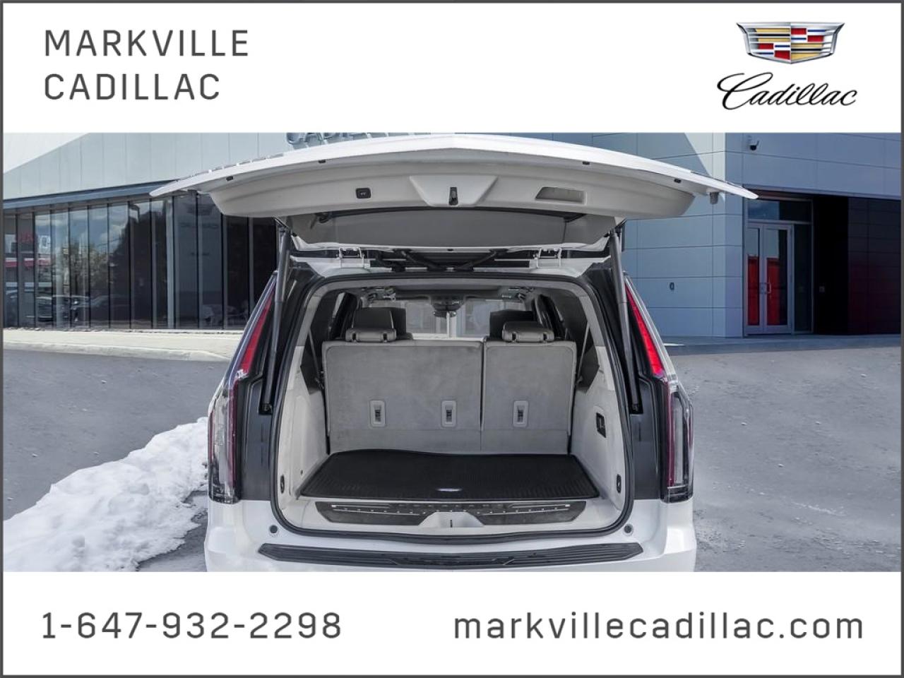 2023 Cadillac Escalade ESV Sport Platinum 4x4 Photo