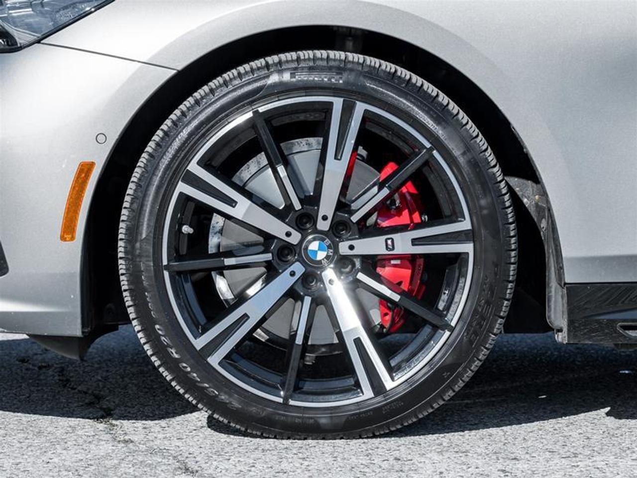 2025 BMW 530 i xDrive 4dr All-Wheel Drive Sedan Photo