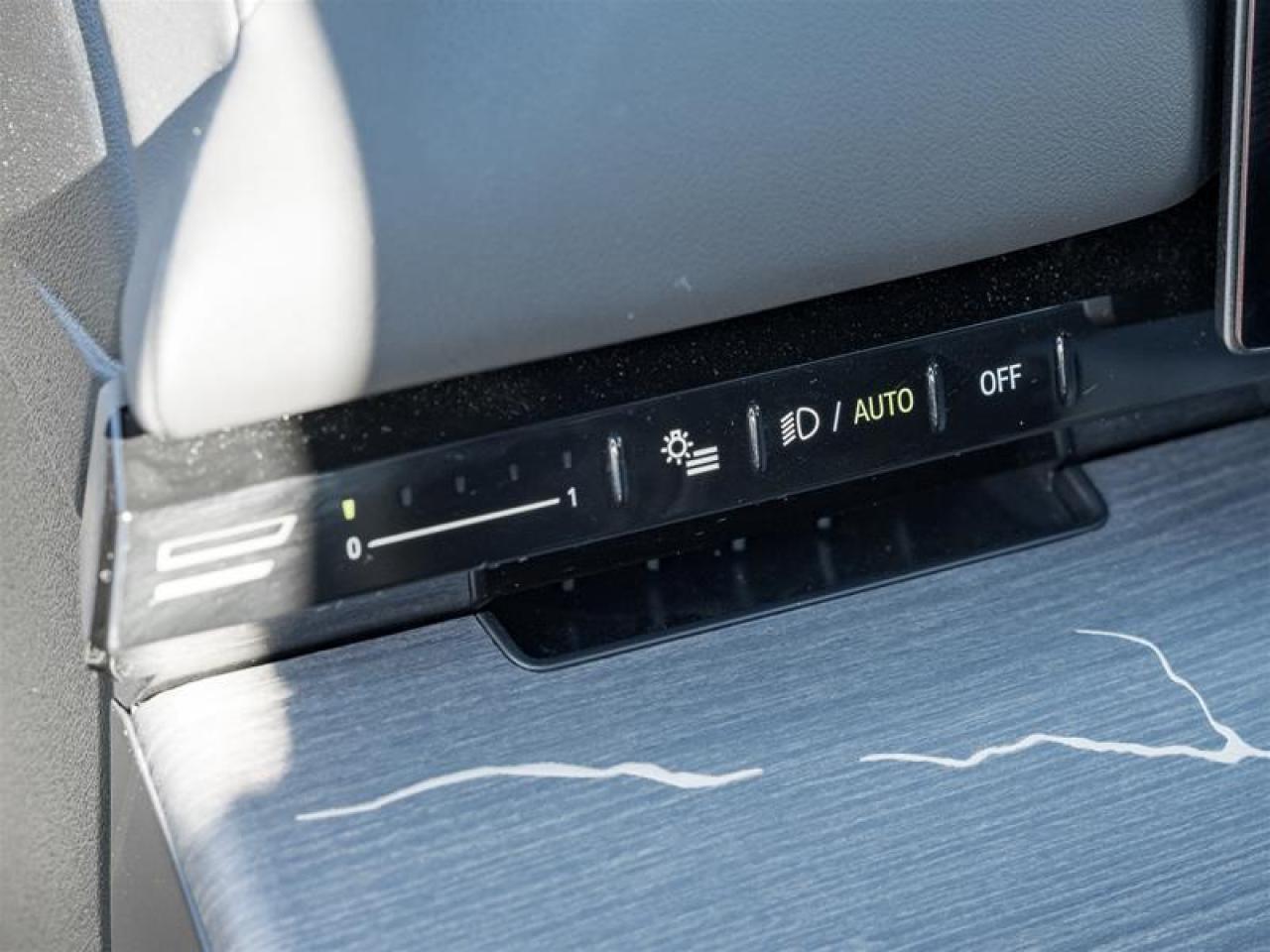 2025 BMW 530 i xDrive 4dr All-Wheel Drive Sedan Photo