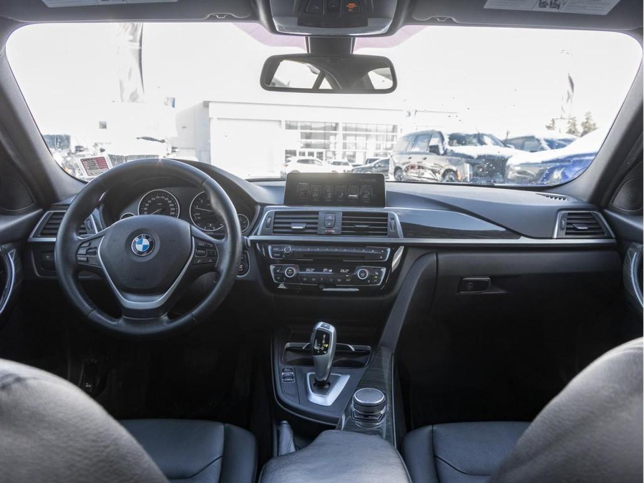 2017 BMW 330 i xDrive 4dr All-Wheel Drive Sedan Photo