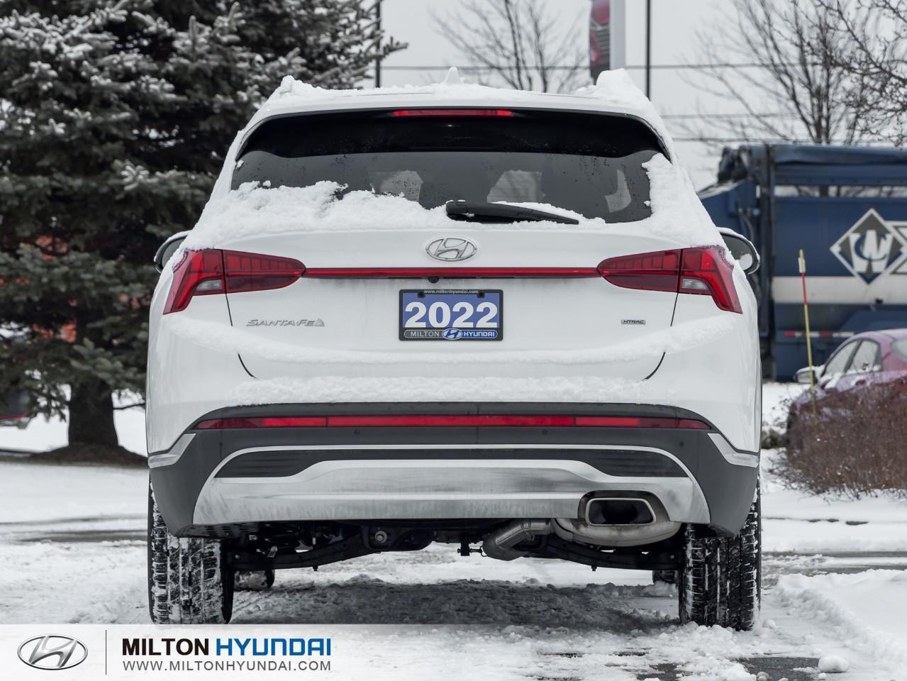 2022 Hyundai Santa Fe Preferred w/Trend Package 4dr All-Wheel Drive Photo