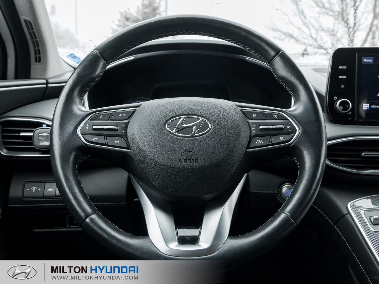 2022 Hyundai Santa Fe Preferred w/Trend Package 4dr All-Wheel Drive Photo