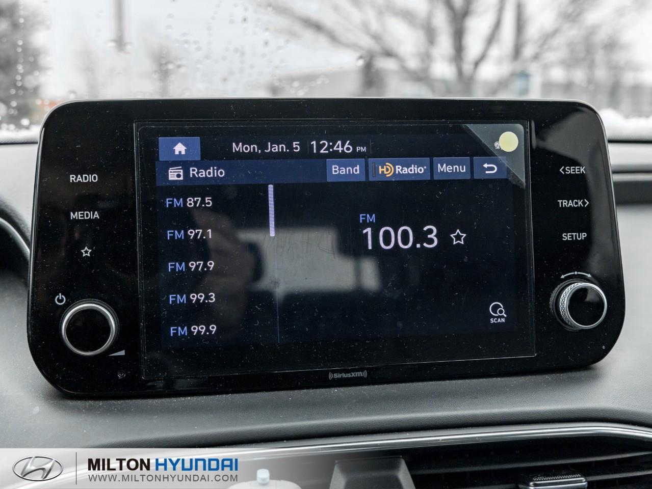 2022 Hyundai Santa Fe Preferred w/Trend Package 4dr All-Wheel Drive Photo