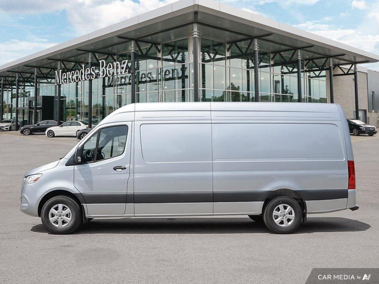 2025 Mercedes-Benz Sprinter 2500  Photo2