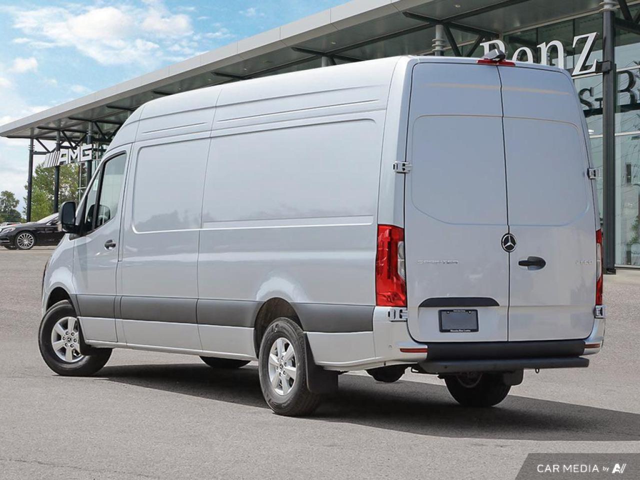 2025 Mercedes-Benz Sprinter 2500  Photo3