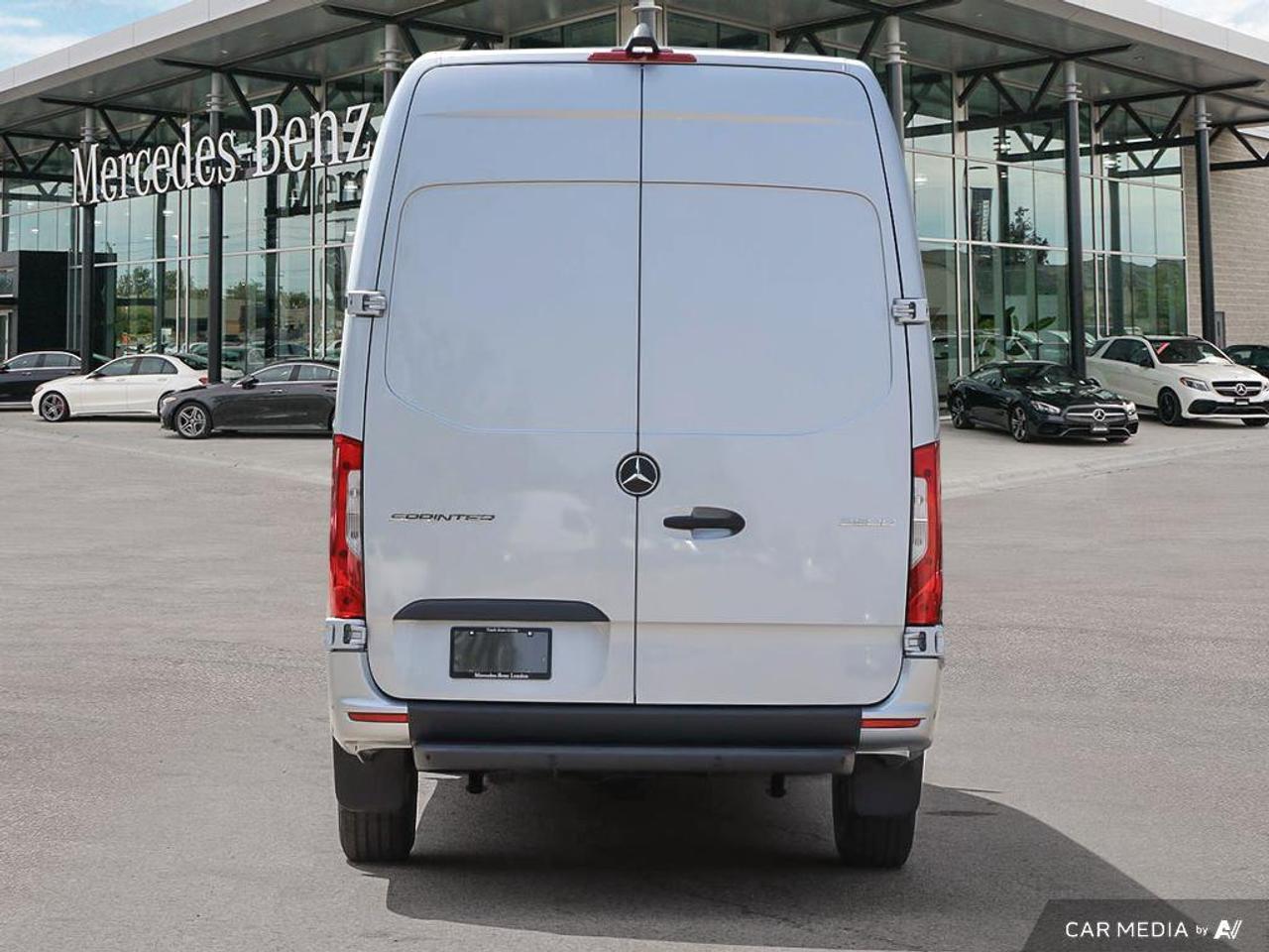2025 Mercedes-Benz Sprinter 2500  Photo