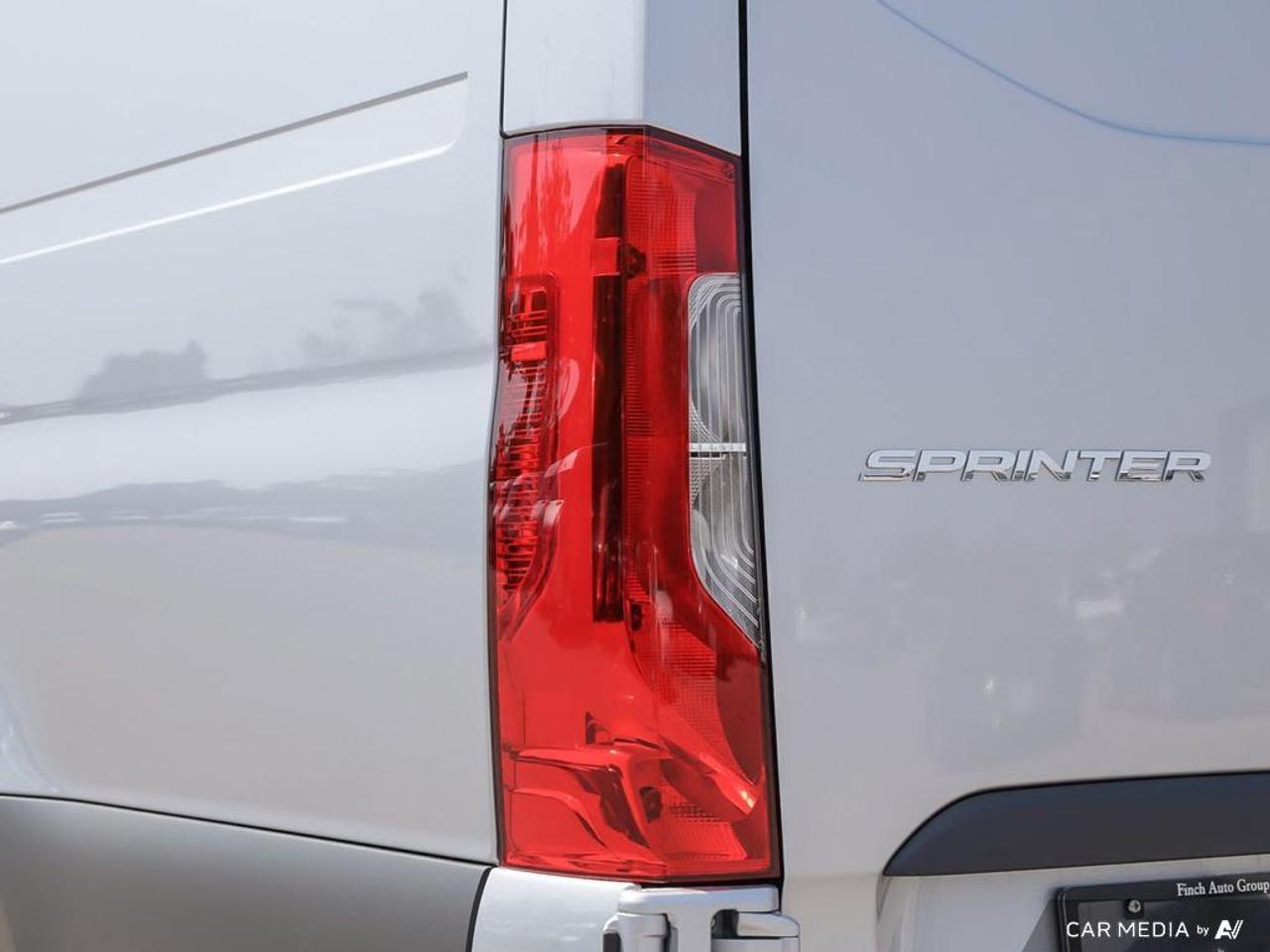 2025 Mercedes-Benz Sprinter 2500  Photo