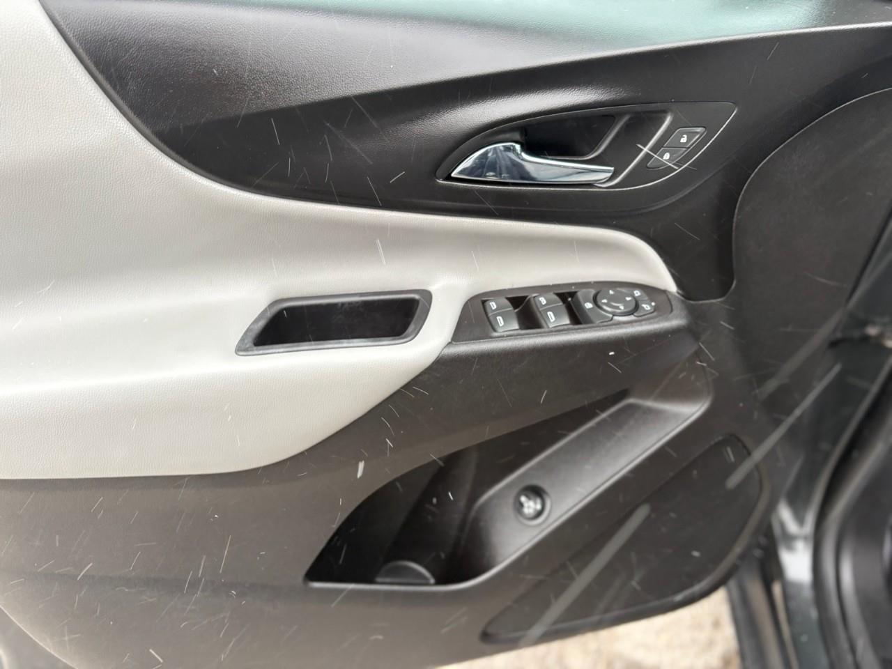 2019 Chevrolet Equinox LT w/2LT All-Wheel Drive Photo