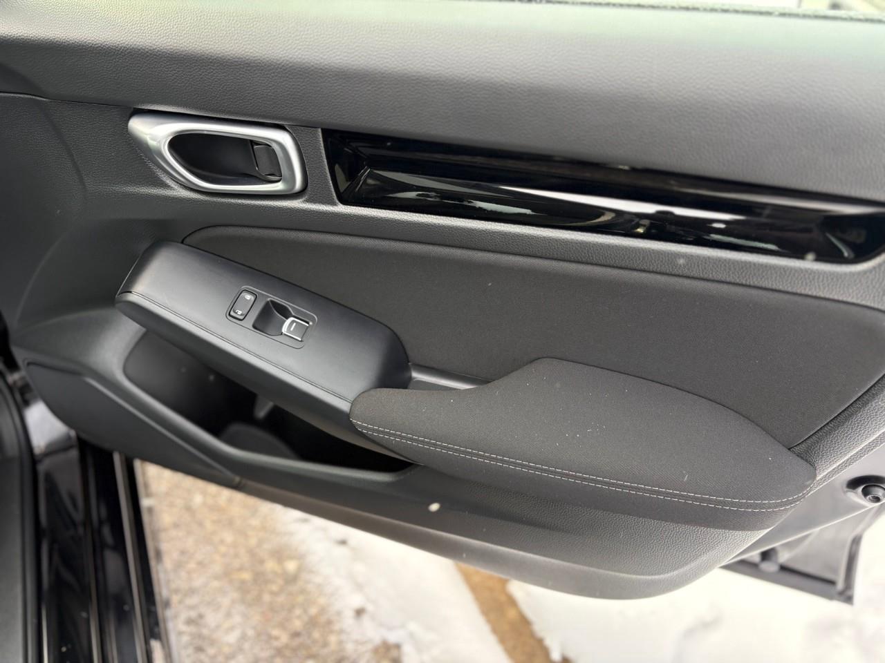 2023 Honda Civic EX 4dr Sedan Photo