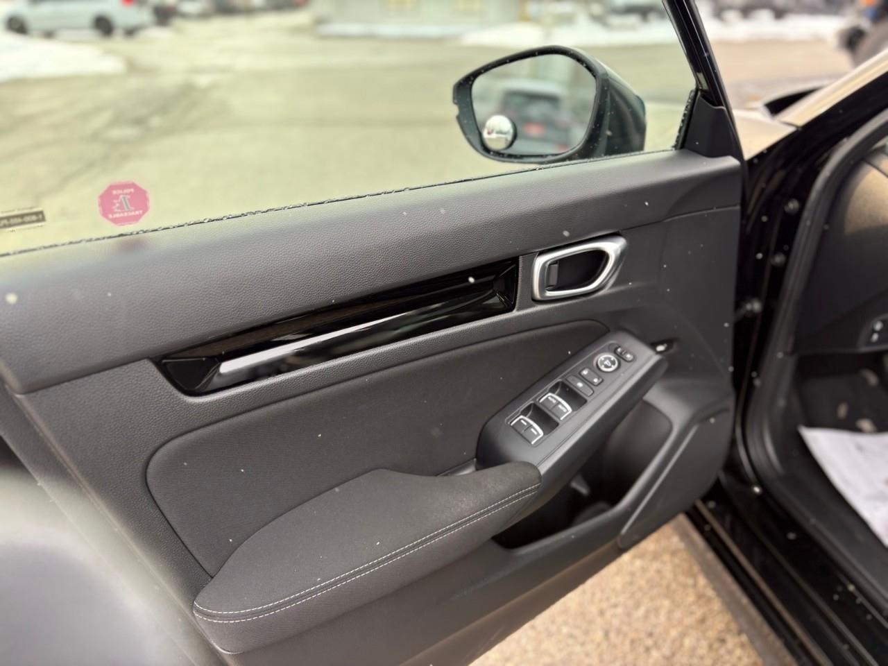 2023 Honda Civic EX 4dr Sedan Photo