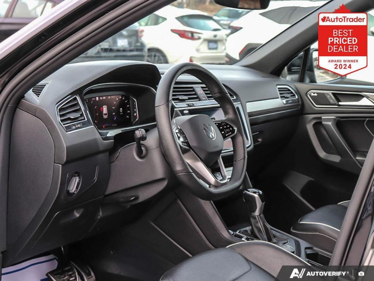 2022 Volkswagen Tiguan Highline R-LINE 4dr All-wheel Drive 4MOTION Photo