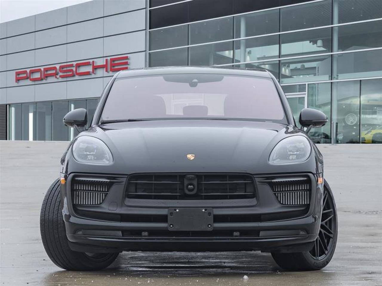 2024 Porsche Macan GTS AWD Premium Pkg Plus Burmester High-End Surrou Photo