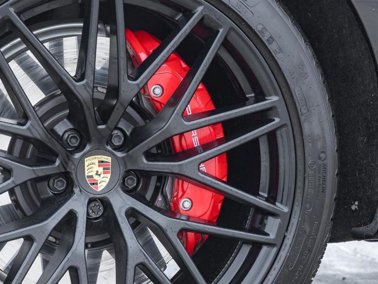 2024 Porsche Macan GTS AWD Premium Pkg Plus Burmester High-End Surrou Photo