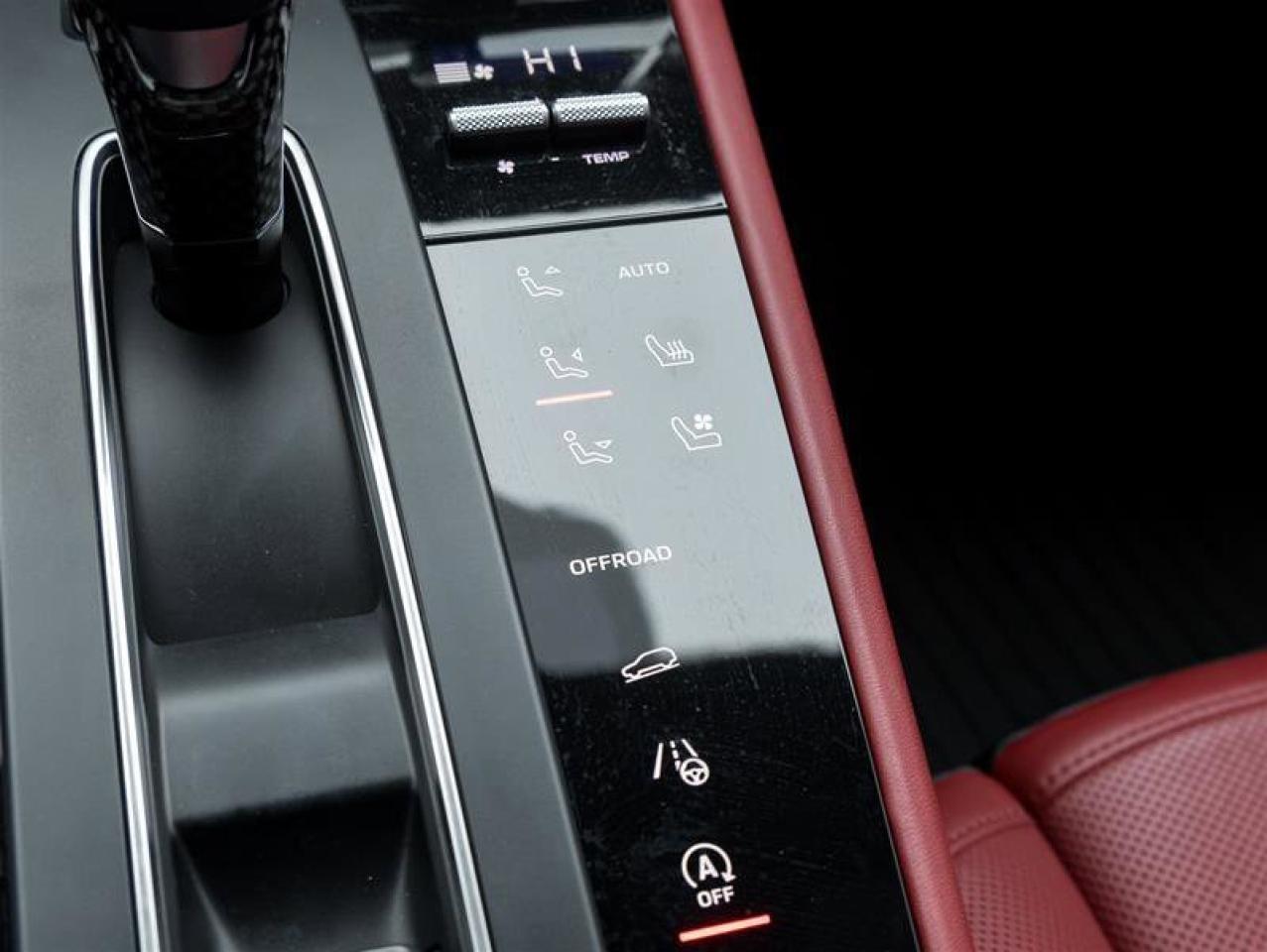 2024 Porsche Macan GTS AWD Premium Pkg Plus Burmester High-End Surrou Photo