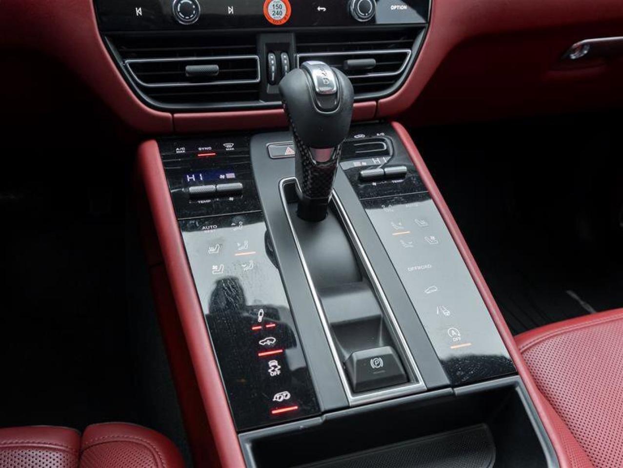 2024 Porsche Macan GTS AWD Premium Pkg Plus Burmester High-End Surrou Photo