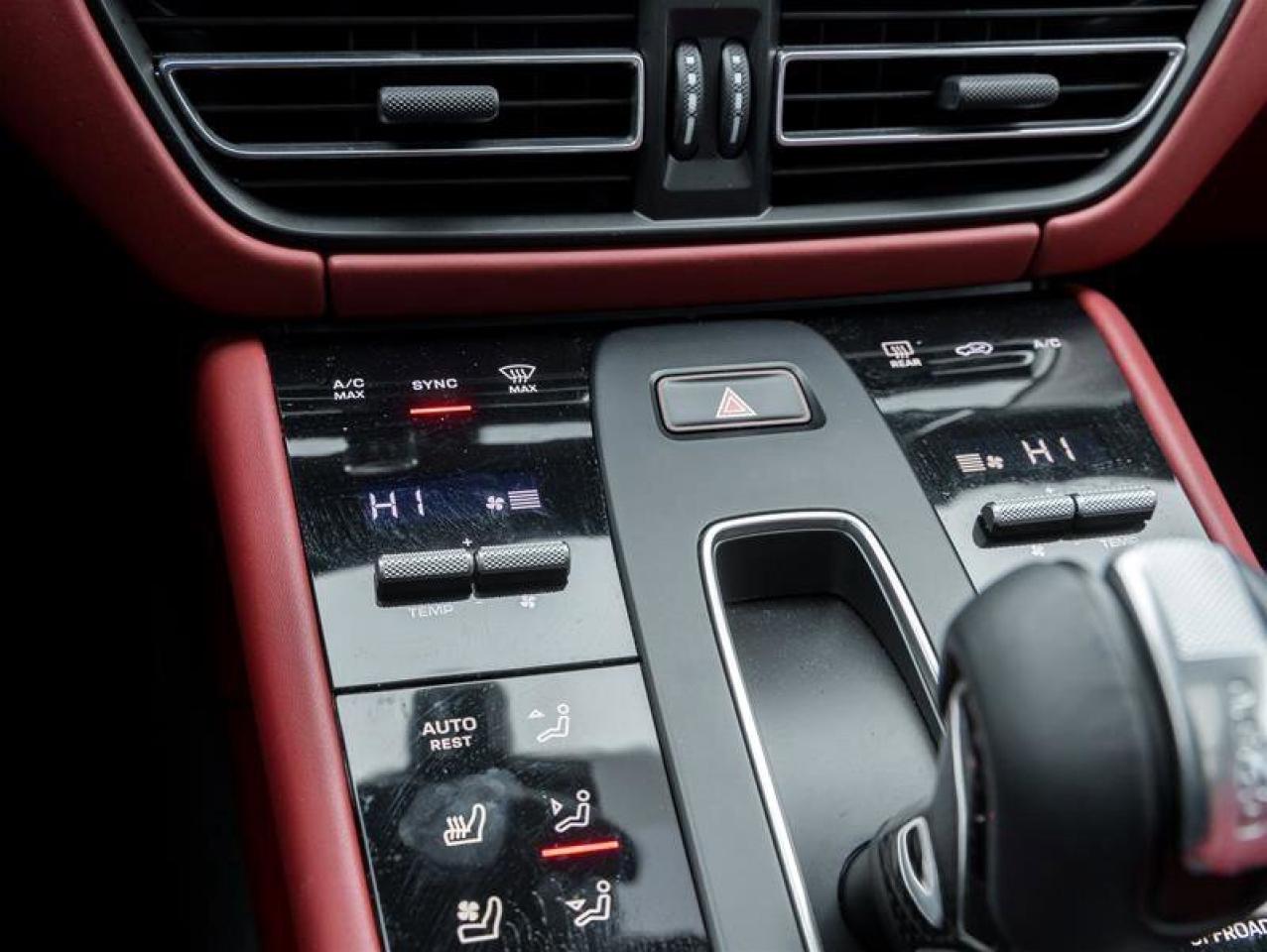 2024 Porsche Macan GTS AWD Premium Pkg Plus Burmester High-End Surrou Photo