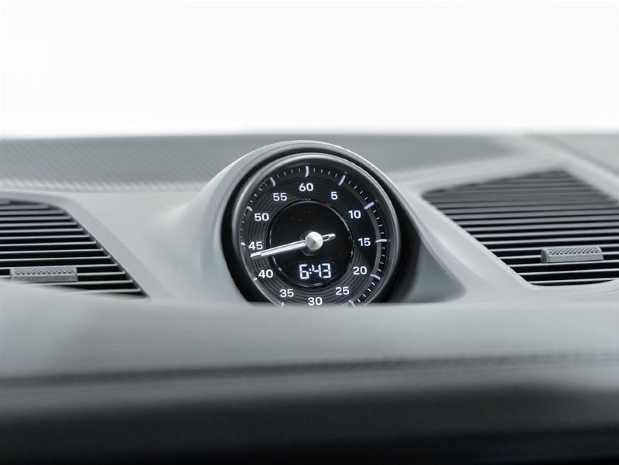 2026 Porsche Cayenne  Photo