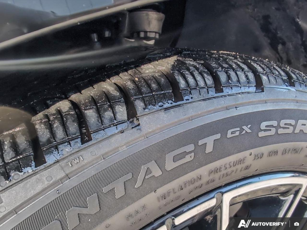 2025 Mercedes-Benz C-Class Base C 300 4dr All-Wheel Drive 4MATIC Sedan Photo