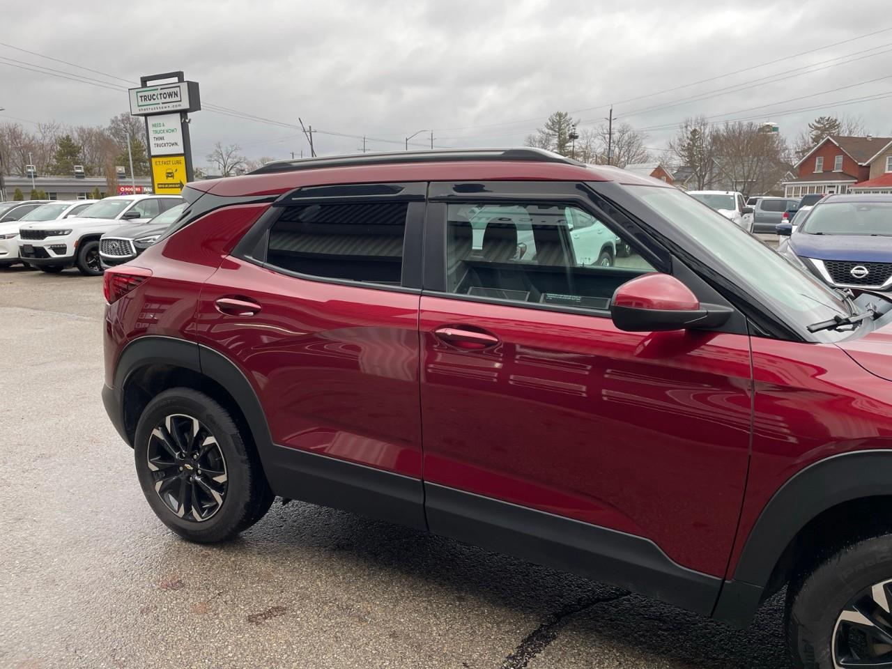 2023 Chevrolet TrailBlazer LT All-Wheel Drive Photo