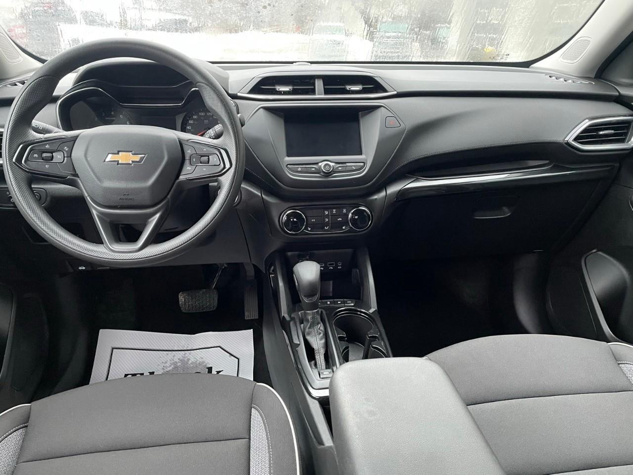 2023 Chevrolet TrailBlazer LT All-Wheel Drive Photo